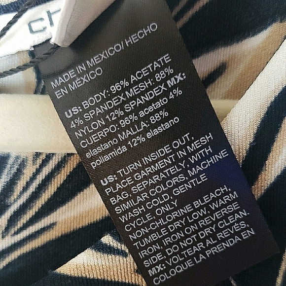 NWT Chico's Travelers Leaf Jumpsuit Short Sleeve Tie Waist Navy Cream Tropical - Picture 15 of 17